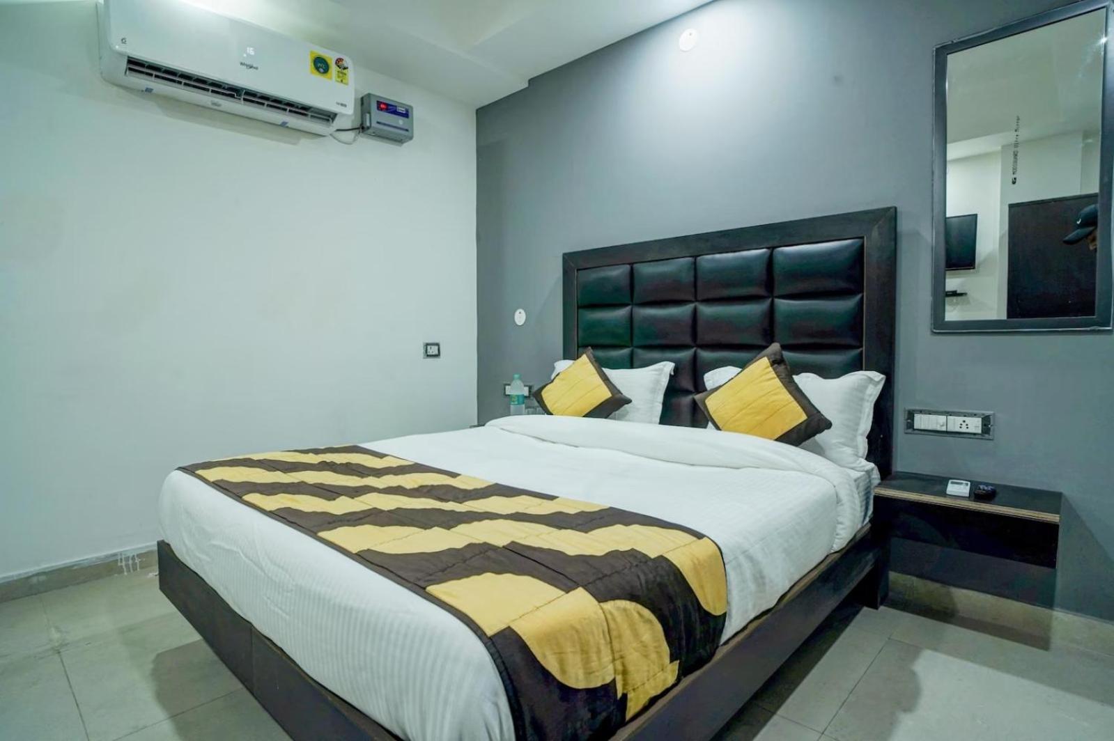 Hotel Green Snapper'100 M From Delhi University Near Isbt Kashmiri Gate New Delhi Exterior photo