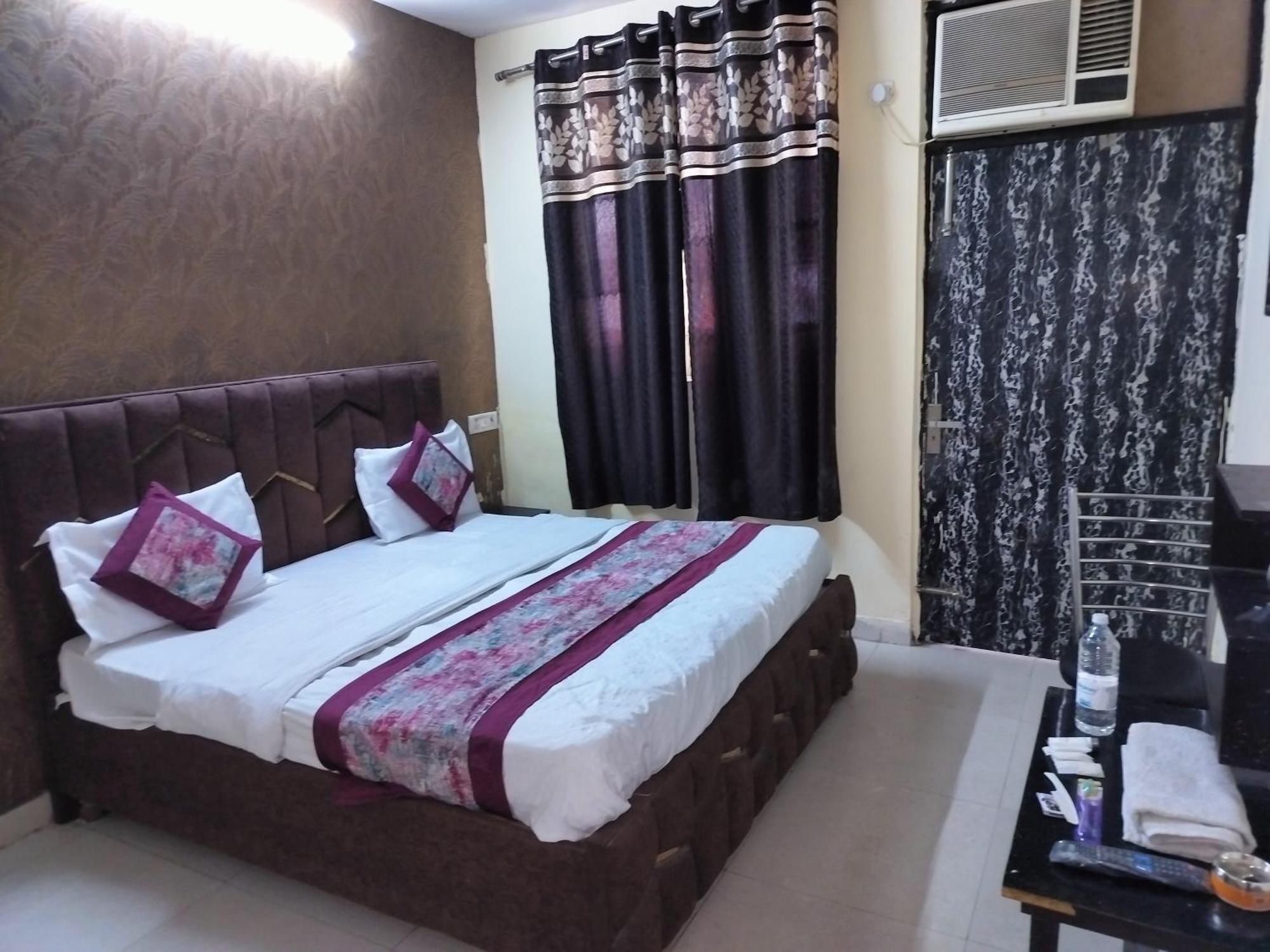 Hotel Green Snapper'100 M From Delhi University Near Isbt Kashmiri Gate New Delhi Exterior photo